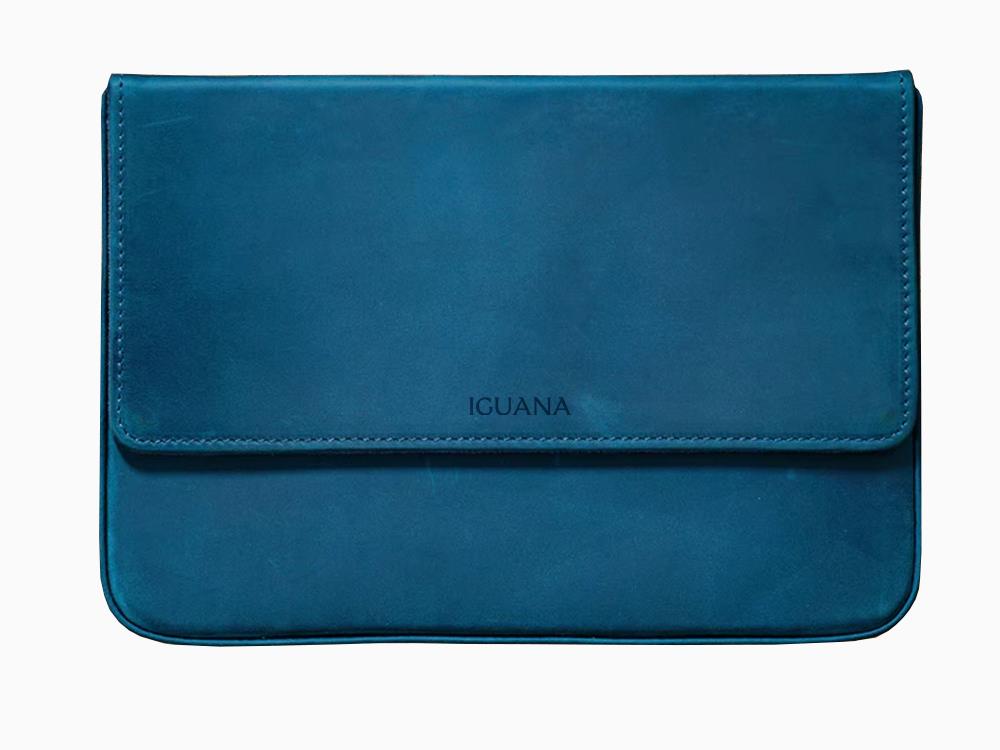 Iguana Pen Case Blue, 12 Writing Items