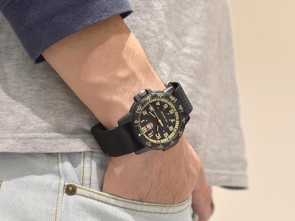 Luminox Sea Turtle Giant Quartz Watch, Black/Beige, Carbon, 44 mm, 10 atm, Day