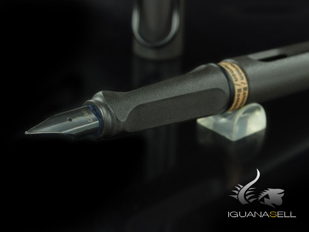 Lamy Safari Umbra Fountain Pen, Plastic, Matt Black, 1203065