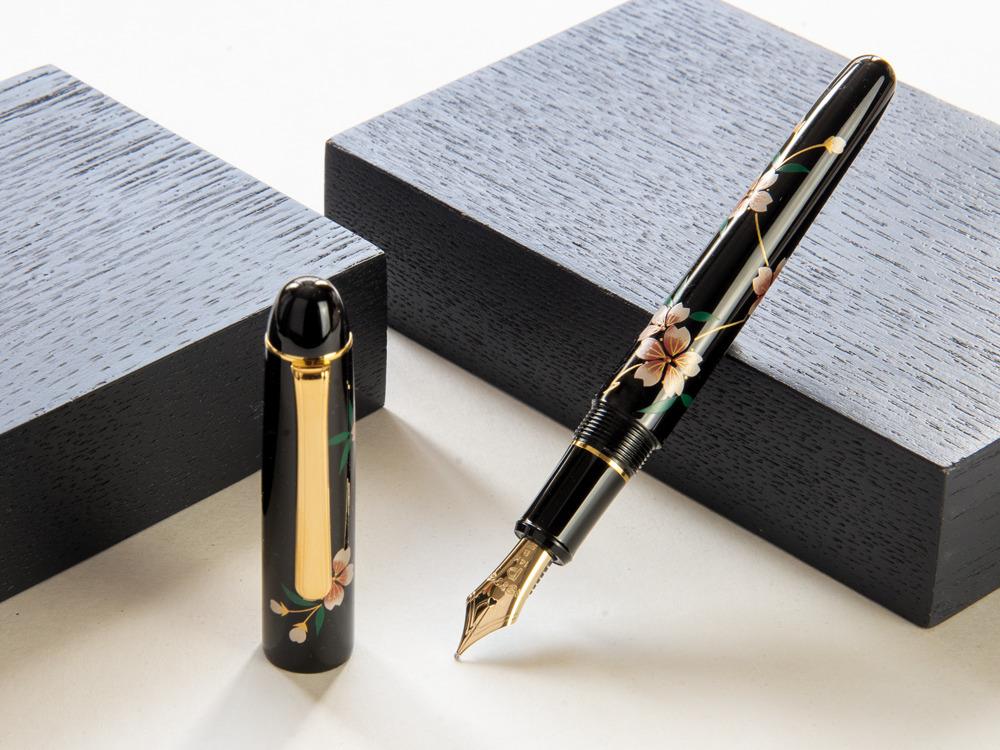 Platinum Urushi Lacquer Maki-e Fountain Pen, Sakura, PNB-30000B-40