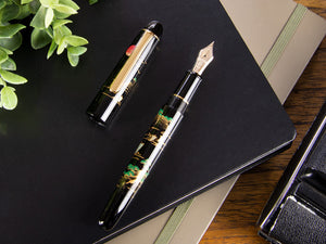 Platinum Urushi Maki-e Sansui Fountain Pen, Resin and urushi lacquer