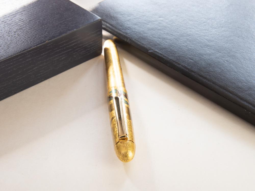 Platinum Kanazawa Maki-e Matsu-Tora Fountain Pen, PNB-35000H-55