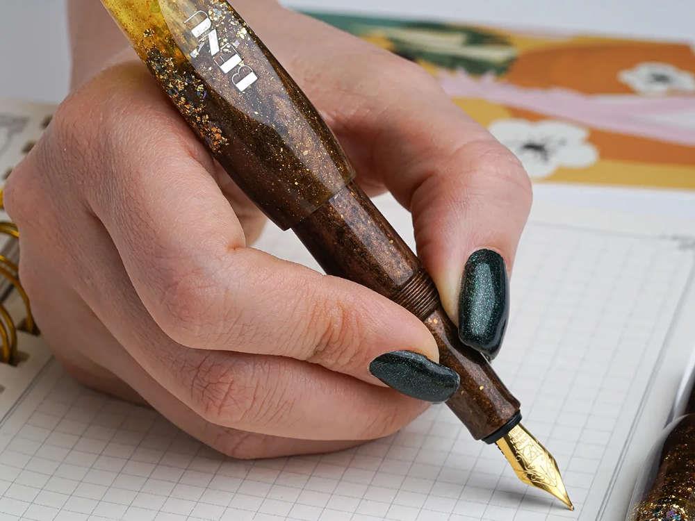 Benu Pixie Honey Bronze Fountain Pen, Brown, 24.2.11.6.0