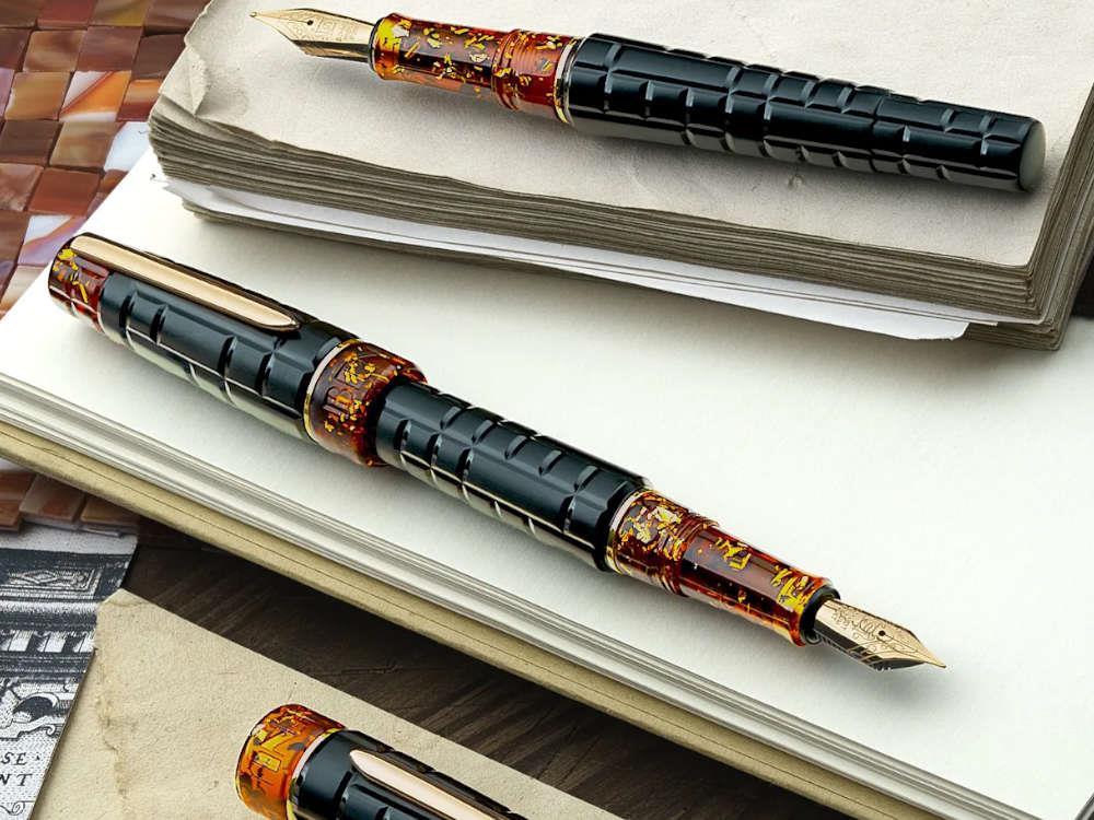 Benu Tessera Black Amber Fountain Pen, Gold plated, 25.2.33.6.0-S