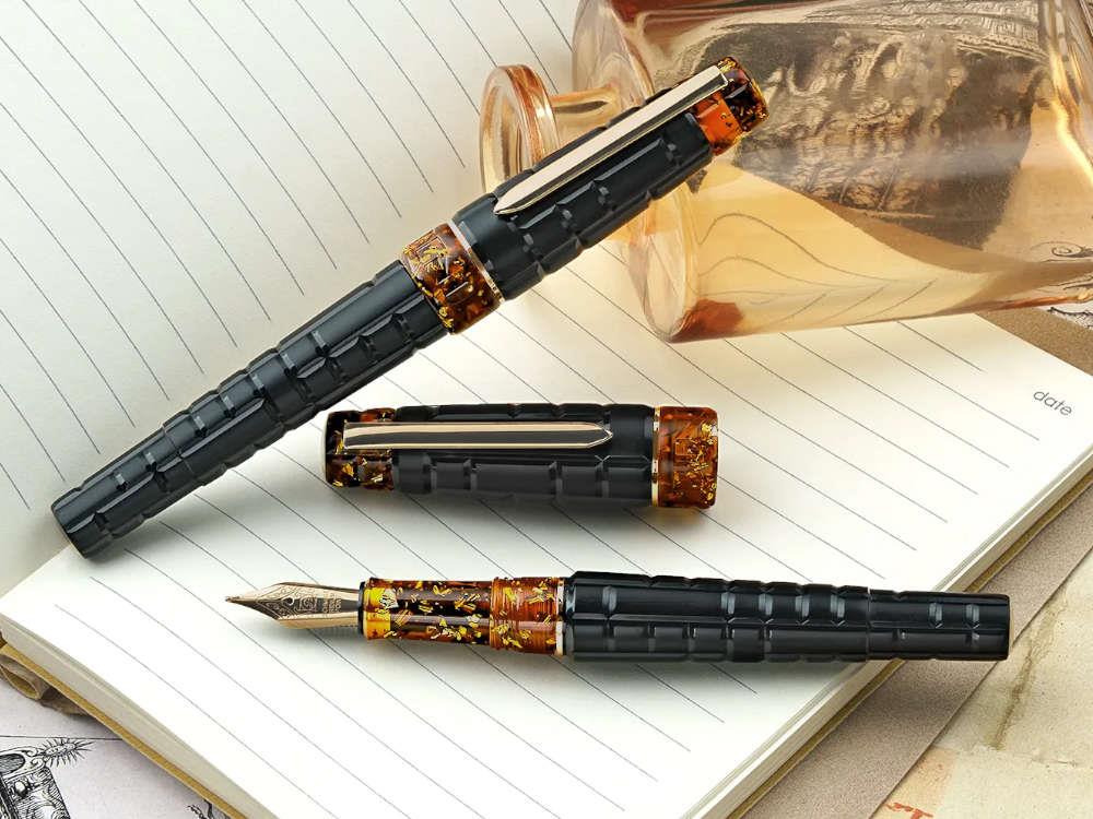 Benu Tessera Black Amber Fountain Pen, Gold plated, 25.2.33.6.0-S