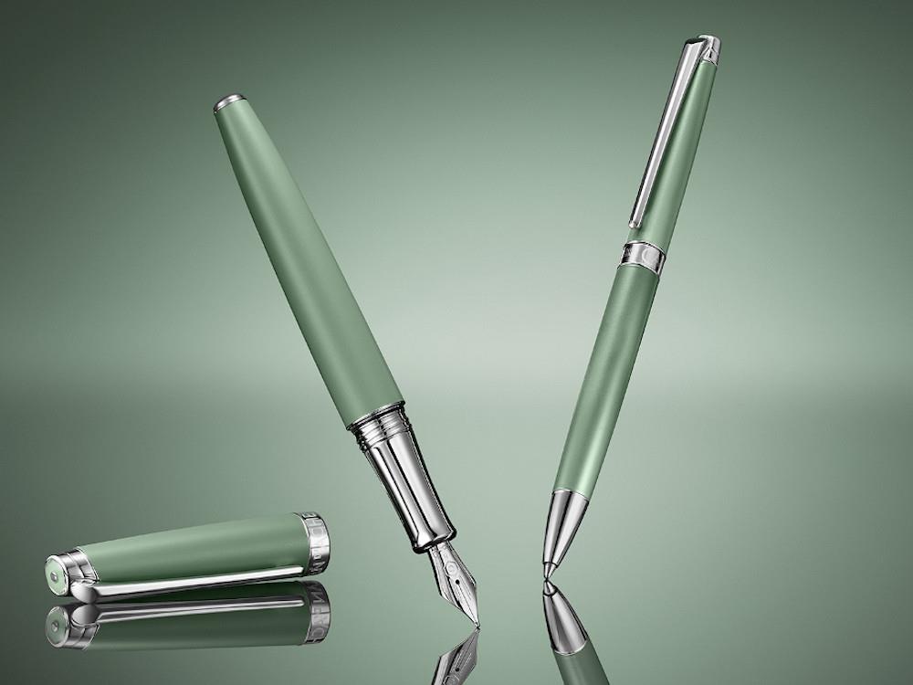 Caran d'Ache Léman Vert De Gris Fountain Pen, Brass, Green, 4799.713