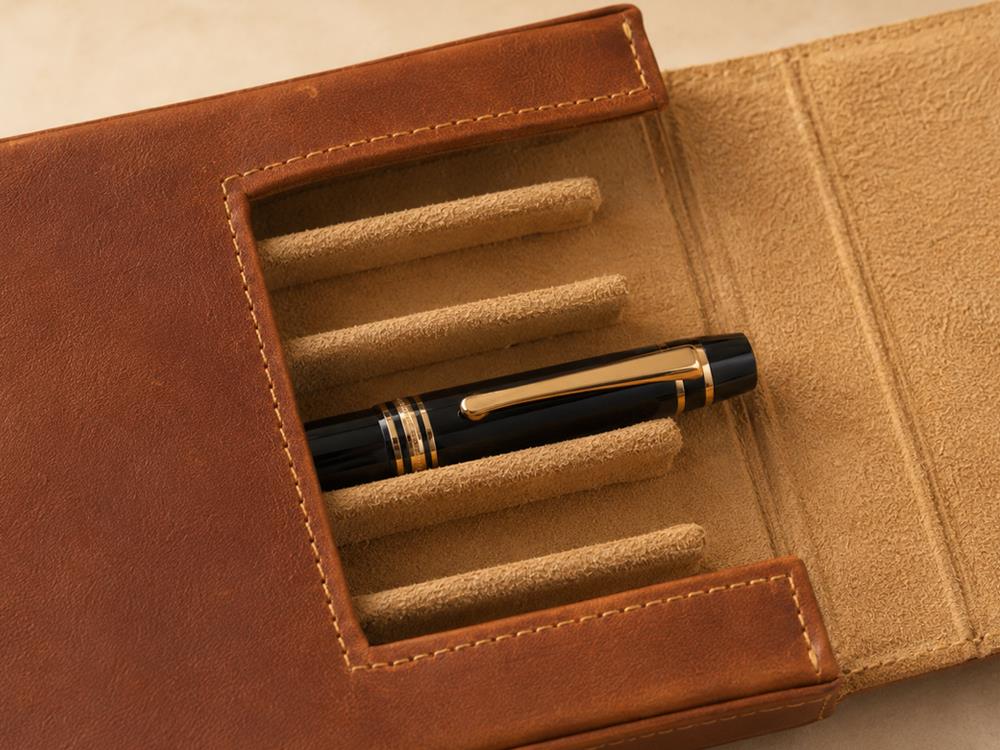 Iguana Pen Case Camel 6, PEN-CASE-CAMEL-6