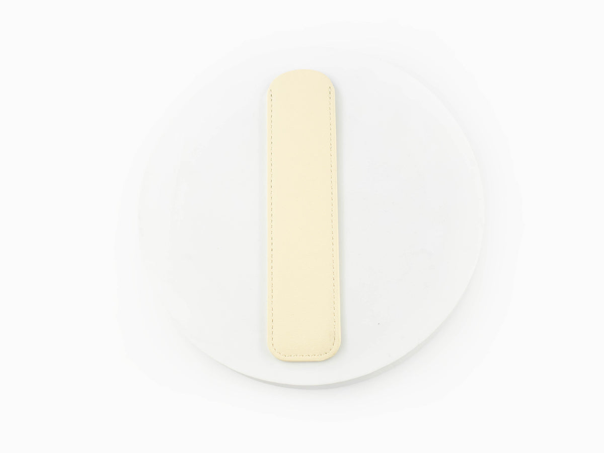 Iguana Writing Pouch Light Cream