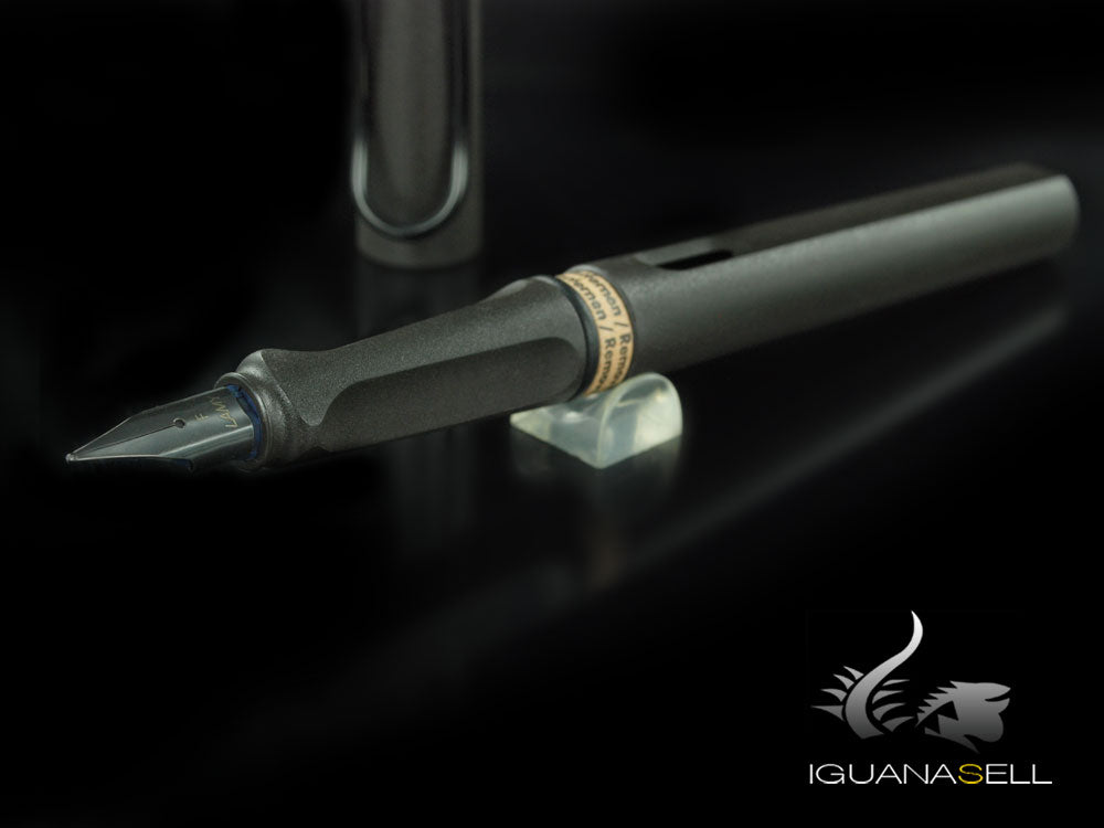 Lamy Safari Umbra Fountain Pen, Plastic, Matt Black, 1203065