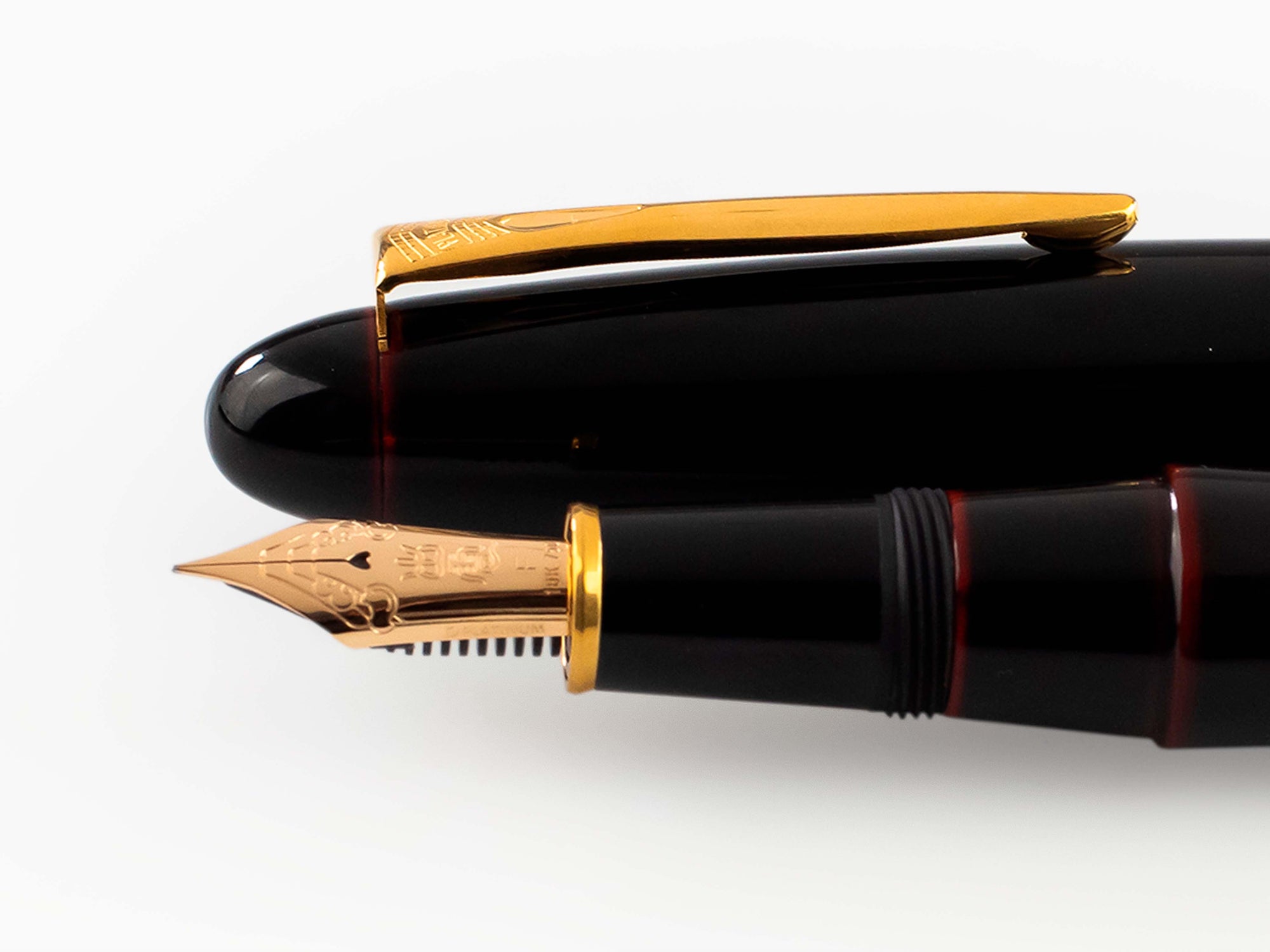 Platinum Izumo Fountain Pen, Red, Ebonite, Tamenuri PIZ-55000-28