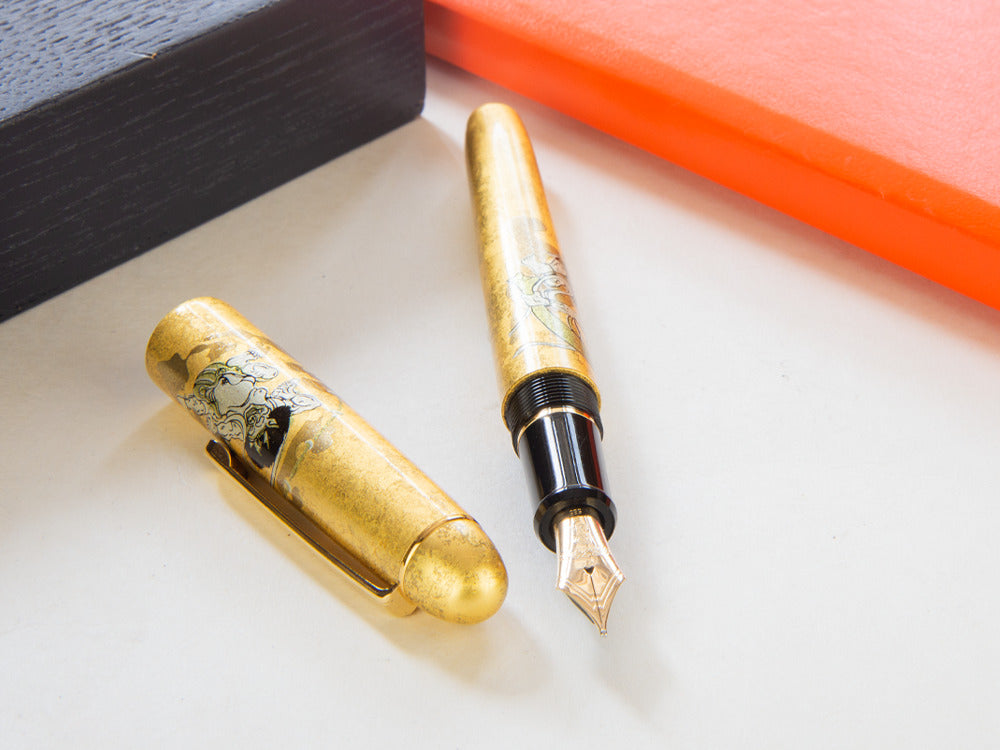 Platinum Kanazawa Maki-e Fujin Raijin Fountain Pen, PNB-35000H-3