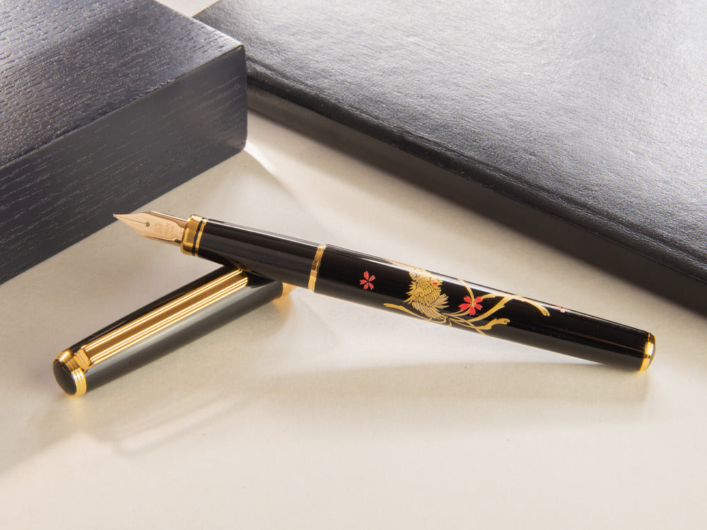 Platinum Modern Maki-e Phoenix Fountain Pen, Resin