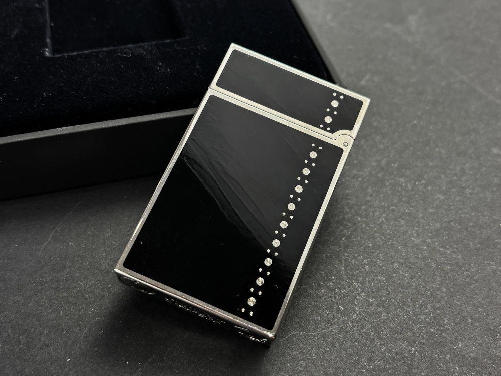 S.T. Dupont Ligne 2 Derby Lighter, Lacquer, Palladium trim, Black, 016434